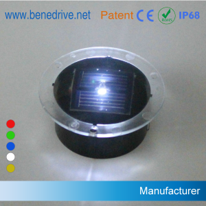 Benedrive’s Solar Powered LED Marine Dock Lights Key Feature: 1. Competitive unit cost and lower installation cost 2. Snow ploughable Well fit the road surface, only 3.5mm over the road surface 3. Perfect water proof: IP68 4. High quality battery, long life